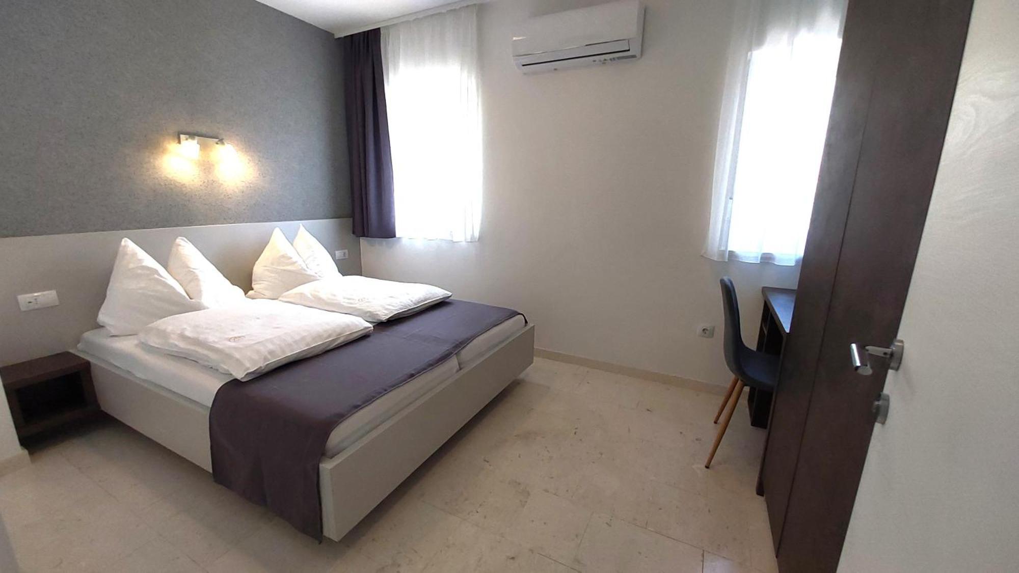 Paganor Apartments 普拉 外观 照片